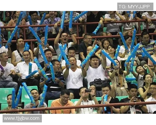 广州羽毛球队与成都羽毛球队赛后复盘分析团队配合与战术执行的关键因素