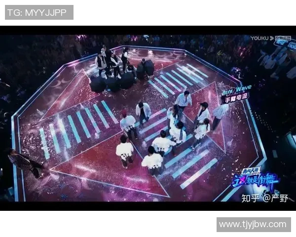 武汉街舞队的反击策略深度解析与舞台表现力提升探讨