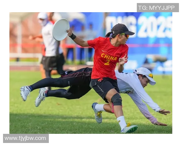 武汉飞盘队的状态变革引发热议探索飞盘运动的未来发展与挑战 武汉飞盘队的状态变革引发热议探索飞盘运动的未来发展与挑战