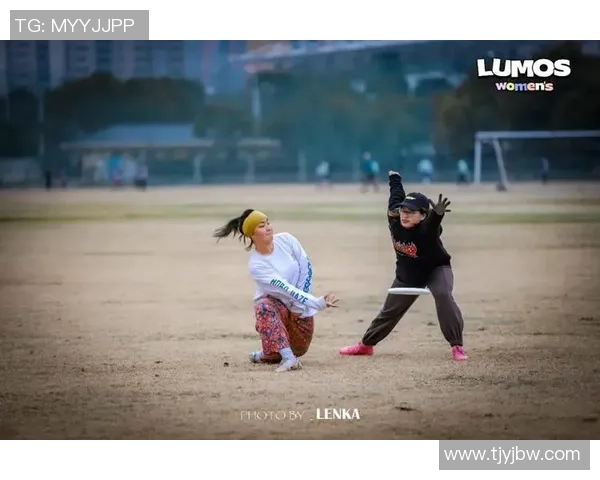 重庆飞盘队耐力对比深度解析与训练策略探讨 重庆飞盘队耐力对比深度解析与训练策略探讨